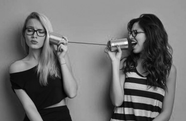 ?php the_title(); ?>