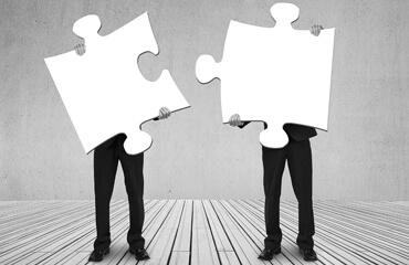 ?php the_title(); ?>